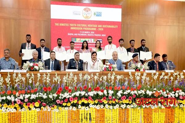 मानवता और सहअस्तित्व भारतीय संस्कृति की पहचान : मुख्यमंत्री डॉ. यादव स्काउट और गाइड संगठन से जुड़े 7 देशों के युवा प्रतिनिधि मुख्यमंत्री निवास आए
