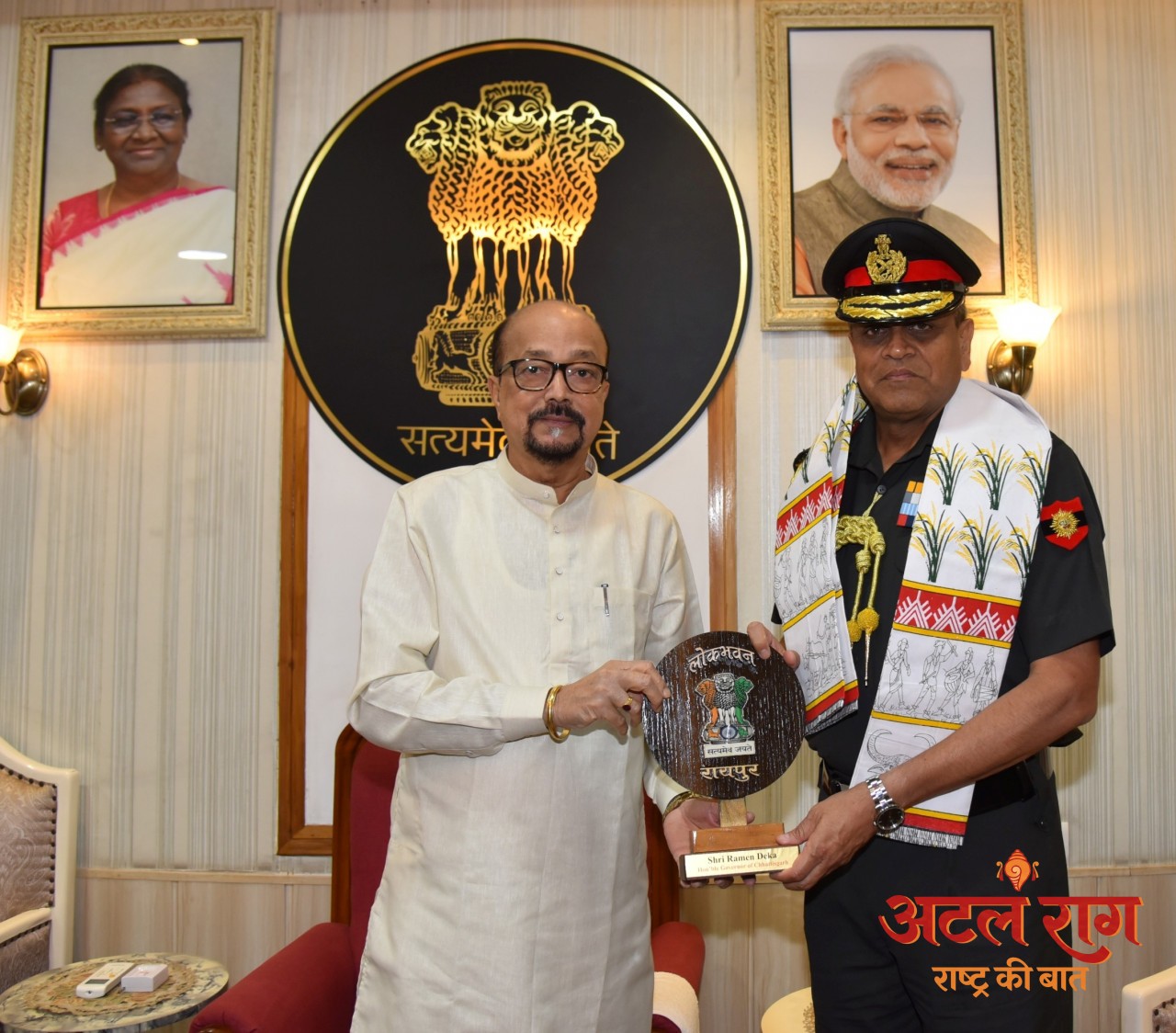 रायपुर राज्यपाल डेका से लेफ्टिनेंट जनरल अनिंद्या सेनगुप्ता ने की सौजन्य भेंट