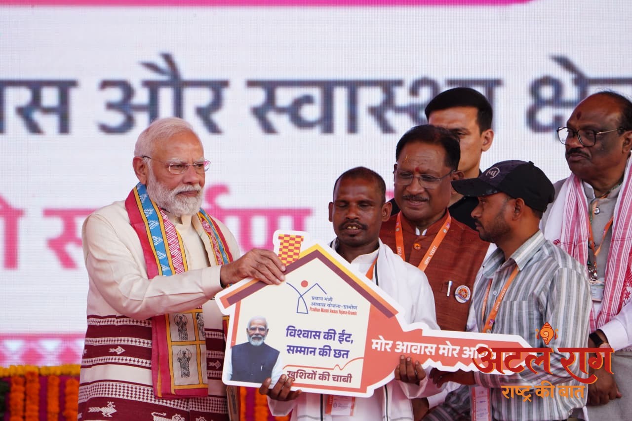 अंधेरे से उजाले की ओर: सुशासन ने बदली विशेष पिछड़ी जनजाति के दिव्यांग दंपति की जिंदगी