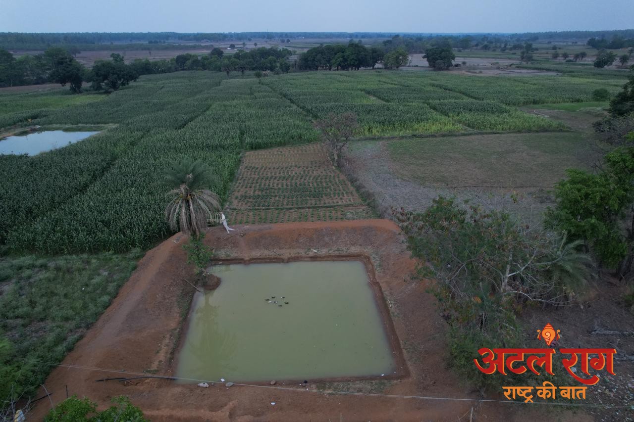 डबरी निर्माण से बदली बस्तर के किसान सोनधर की तकदीर