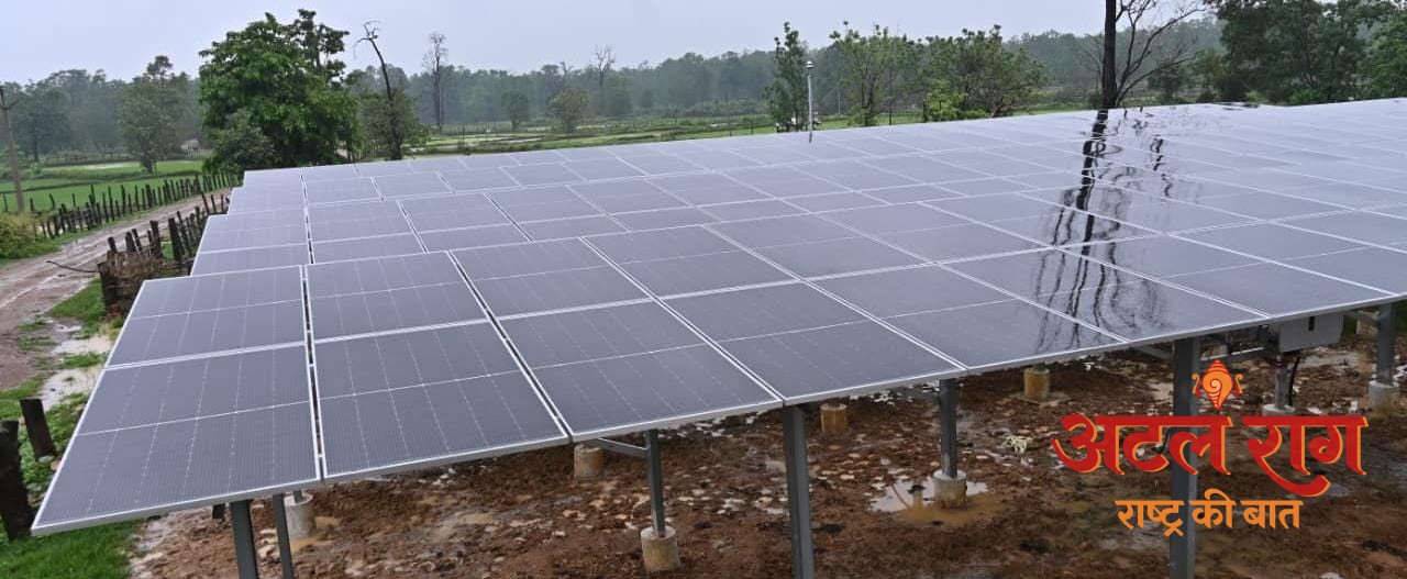 नक्सल साए से निकलकर हरित ऊर्जा का मॉडल बना ठेनही
