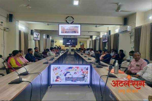 निर्वाचन तैयारियां एवं स्वीप गतिविधियां तेज युवाओं ने दिया मतदान जागरूकता का संदेश, भाषण प्रतियोगिता आयोजित
