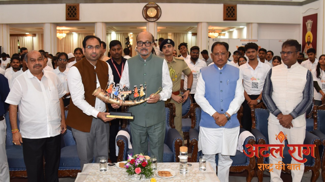 राज्यपाल डेका और मुख्यमंत्री साय की उपस्थिति में लोक भवन में हुआ ‘नशा मुक्त युवा विकसित भारत संकल्प अभियान‘ का शुभारंभ