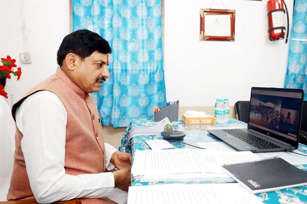 नवीन तकनीकों को अपनाकर कृषि को बनाये लाभ का धंधा : सीएम मोहन