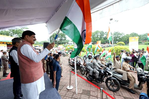 राष्ट्रभक्ति और जनभागीदारी का उत्सव बन चुका है हर घर तिरंगा, घर-घर तिरंगा अभियान : मुख्यमंत्री डॉ. यादव