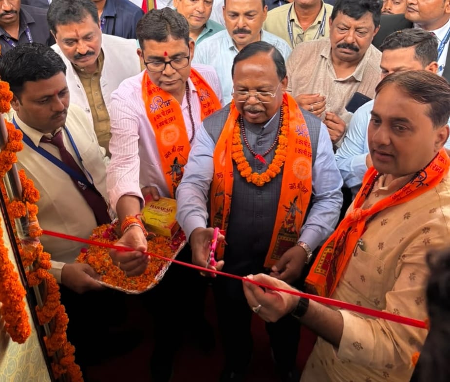 आस्था की रेल से अयोध्या धाम रवाना हुए 850 श्रद्धालु, रामलला के साथ काशी विश्वनाथ के भी करेंगे दर्शन