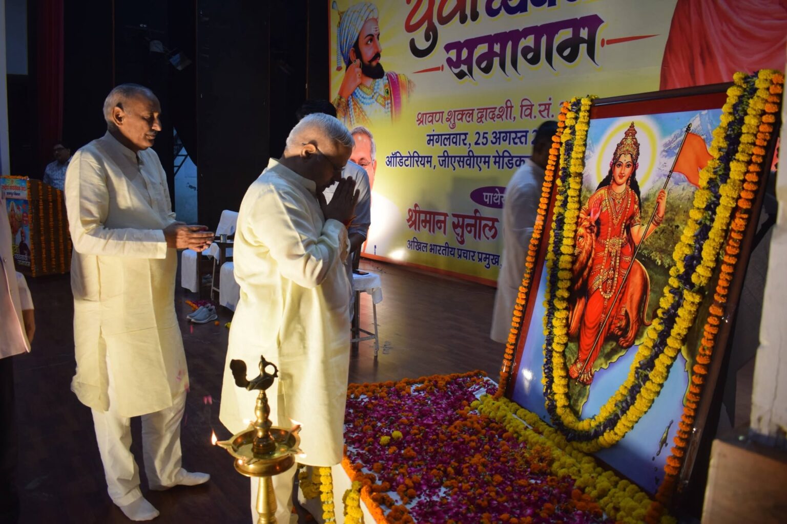 डॉ. हेडगेवार जी ने सामान्य व्यक्तियों को राष्ट्रकार्य के लिए प्रेरित किया – सुनील आंबेकर जी
