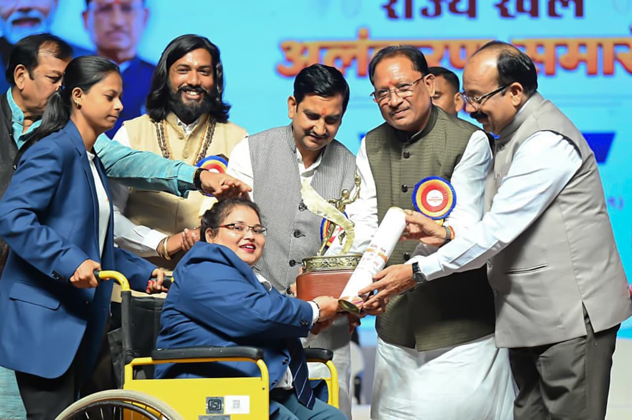 छत्तीसगढ़ की खेल प्रतिभाओं को तलाशने, तराशने और राष्ट्रीय-अंतरराष्ट्रीय मंच तक पहुंचाने के लिए सरकार प्रतिबद्ध - मुख्यमंत्री विष्णुदेव साय