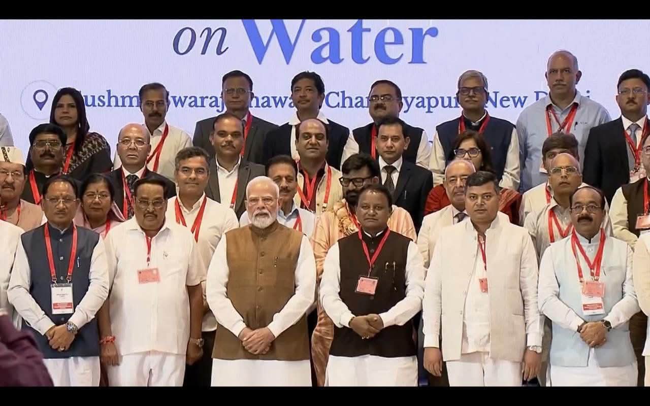 जल सुरक्षा पर राज्यों के साथ प्रधानमंत्री मोदी का मंथन, ‘टीम इंडिया’ से जल प्रबंधन को नई दिशा