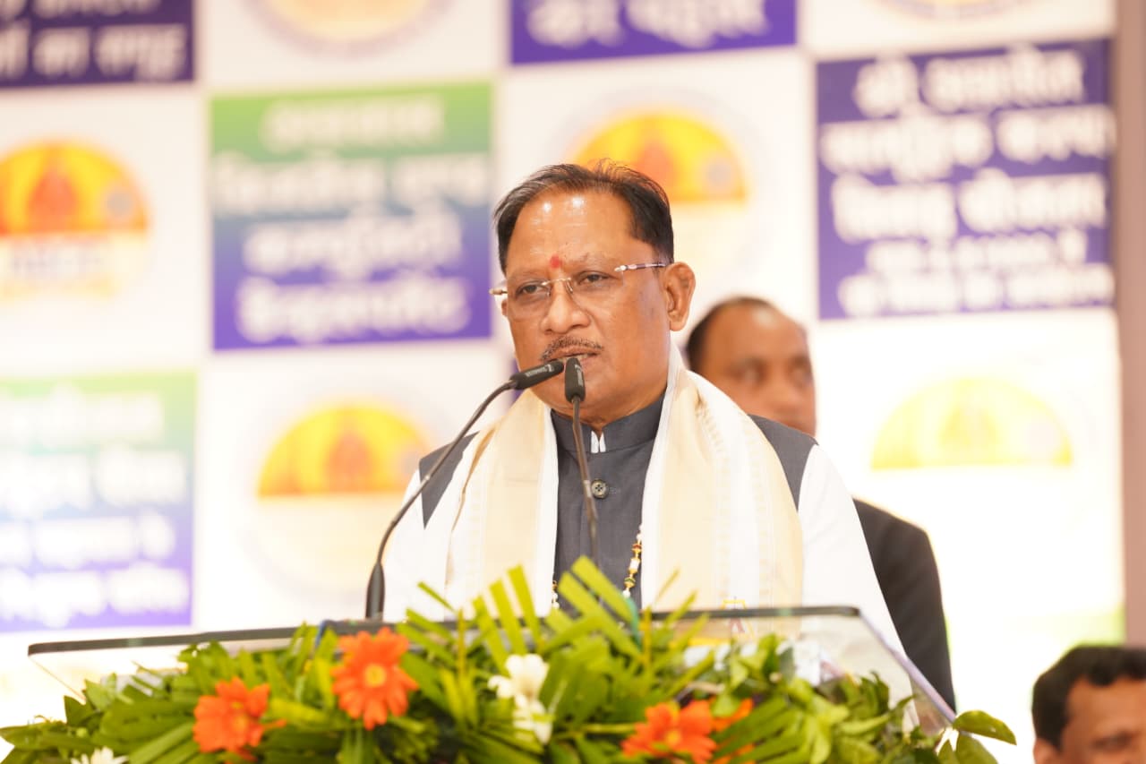 अग्र महाकुंभ-2026 का अंबिकापुर में शुभारंभ, मुख्यमंत्री साय ने कहा—उद्योग, निवेश और रोजगार के लिए सुरक्षित एवं पारदर्शी माहौल तैयार कर रही सरकार