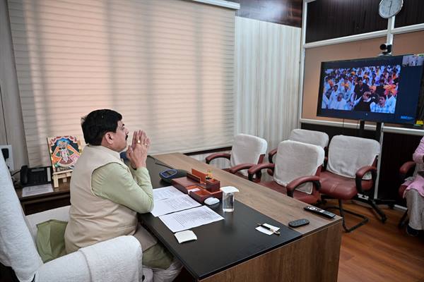 एक लाख का इनाम, सोलर पंप से सिंचाई—किसानों के लिए मुख्यमंत्री मोहन यादव के दो बड़े ऐलान