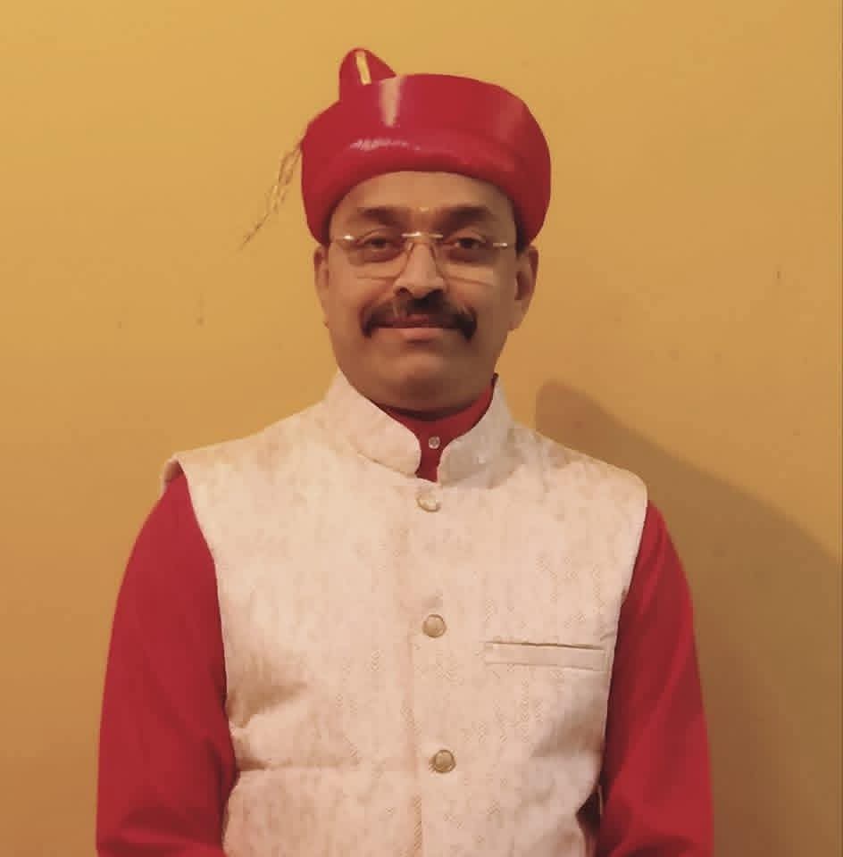 गिरीश जोशी