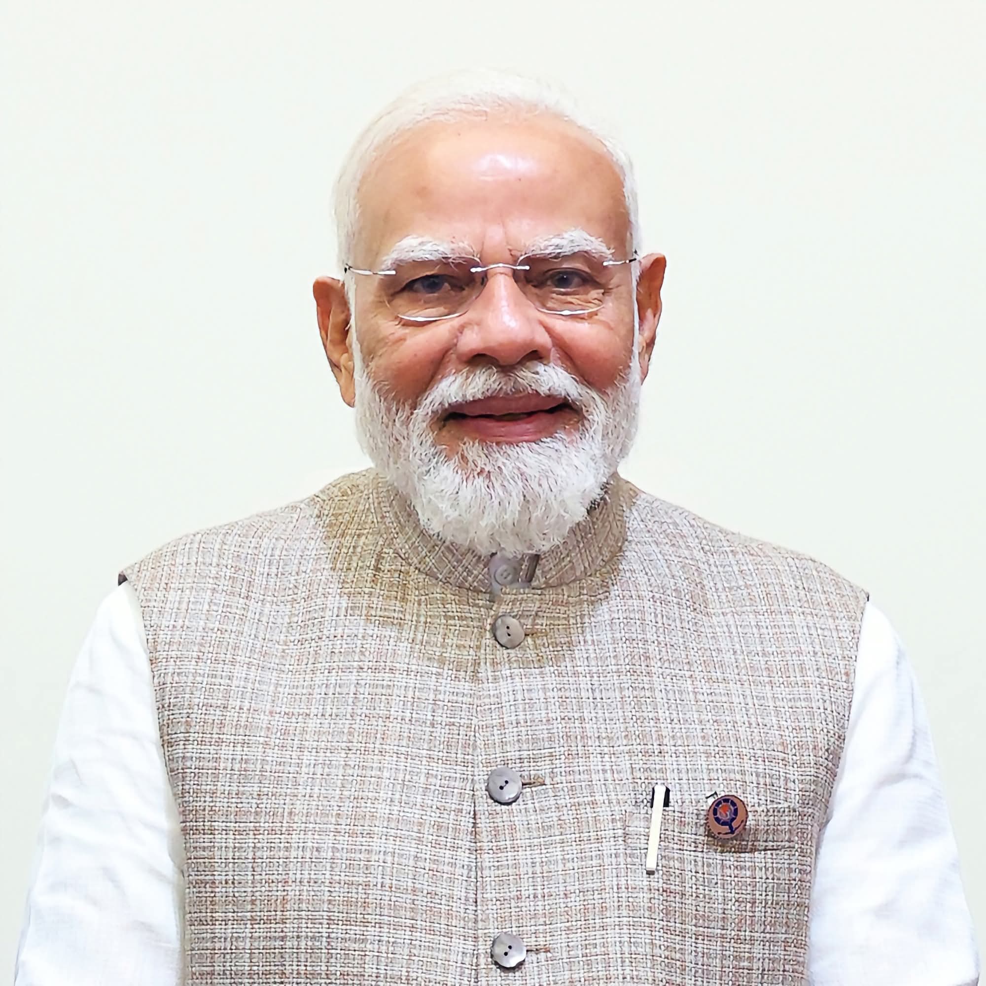 नरेंद्र मोदी