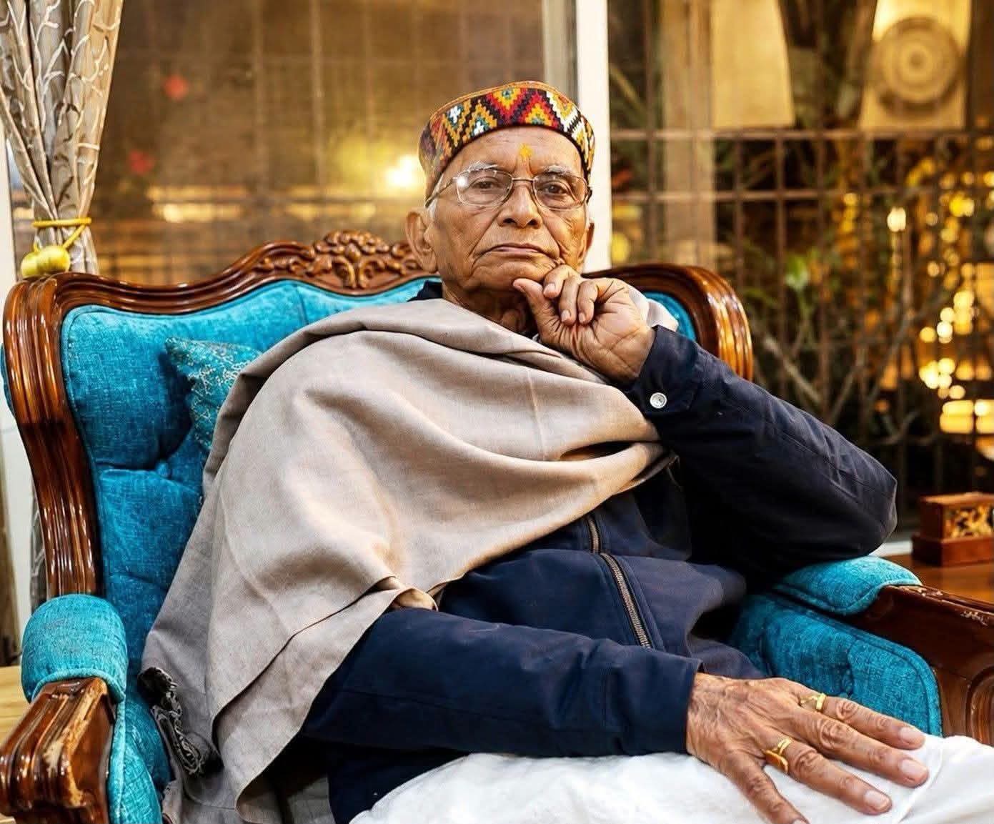 लोकसंग्रह का प्रतिमान पद्मश्री से अलंकृत कैलाशचंद्र पंत 