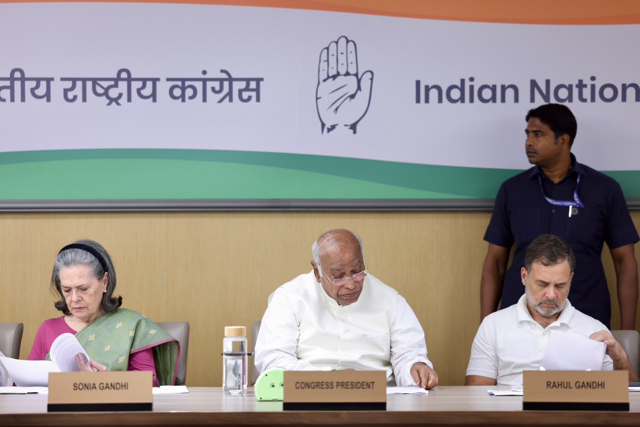 वंदेमातरम् का विरोध; कांग्रेस का देशविरोधी फैसला 