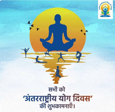 स्वस्थ बुढ़ापे के लिए योग: जिंदगी में जीवंतता का समावेश 
